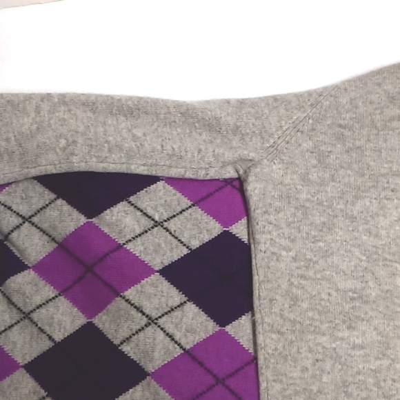 APT 9 Cashmere Argyle V neck Sweater - Picture 7 of 7